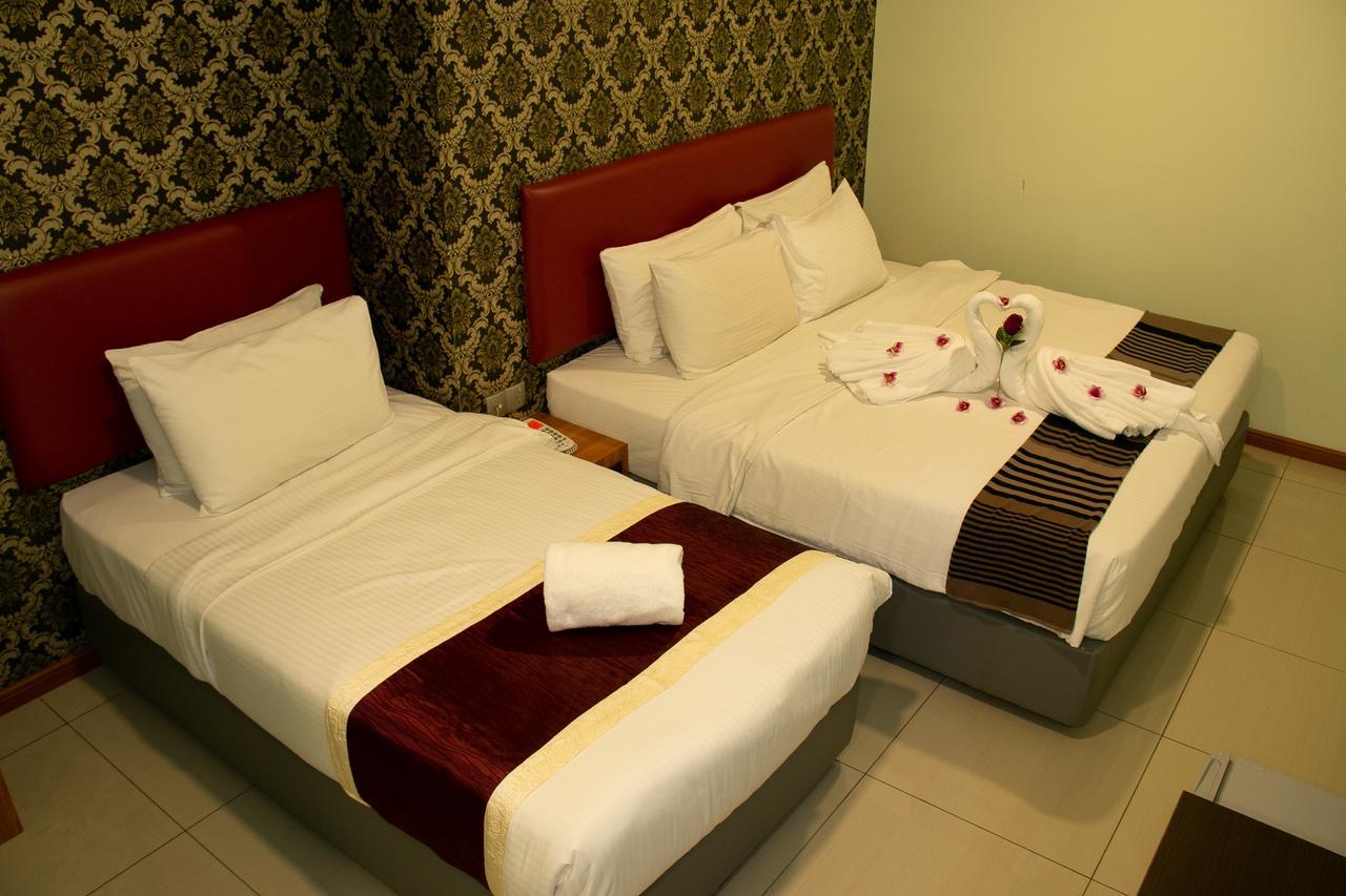 Prince33 Hotel